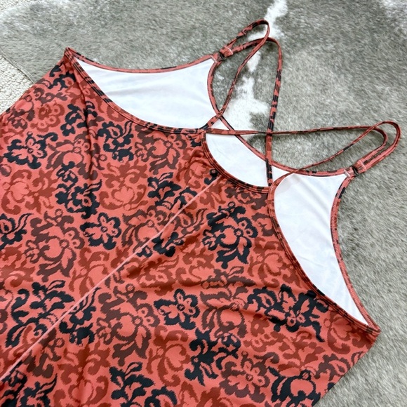 Nike Dri-Fit Tank Top - Picture 6 of 12